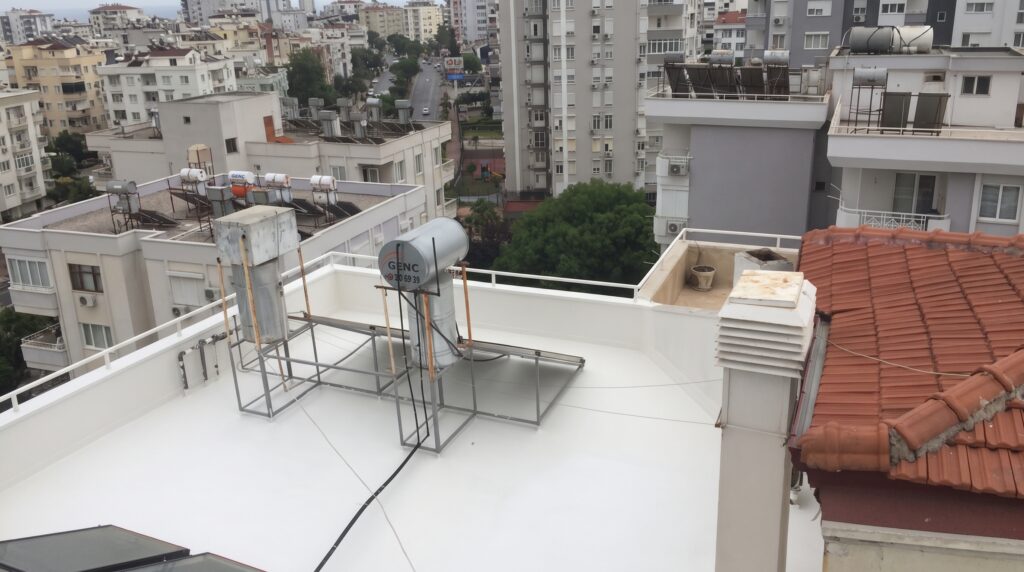 Kaş çatı ve teras su yalıtımı uygulaması